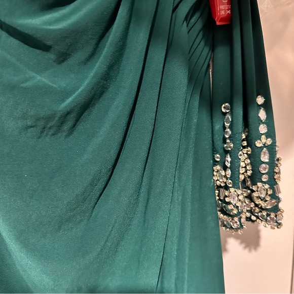 MAC DUGGAL BEADED CUFF DROP SHOULDER FAUX WRAP GOWN 12231 - Picture 5 of 5